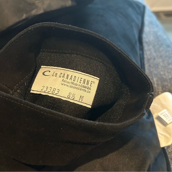 La Canadienne Mercedes Suede Black Boots 8.5 M - Picture 6 of 6